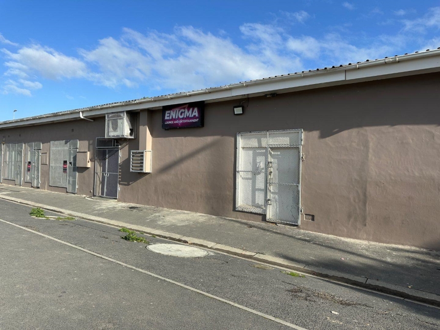 To Let commercial Property for Rent in Eersterivier Western Cape